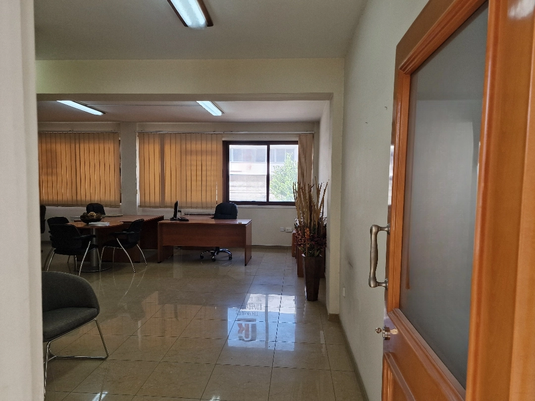 60m² Office for Rent