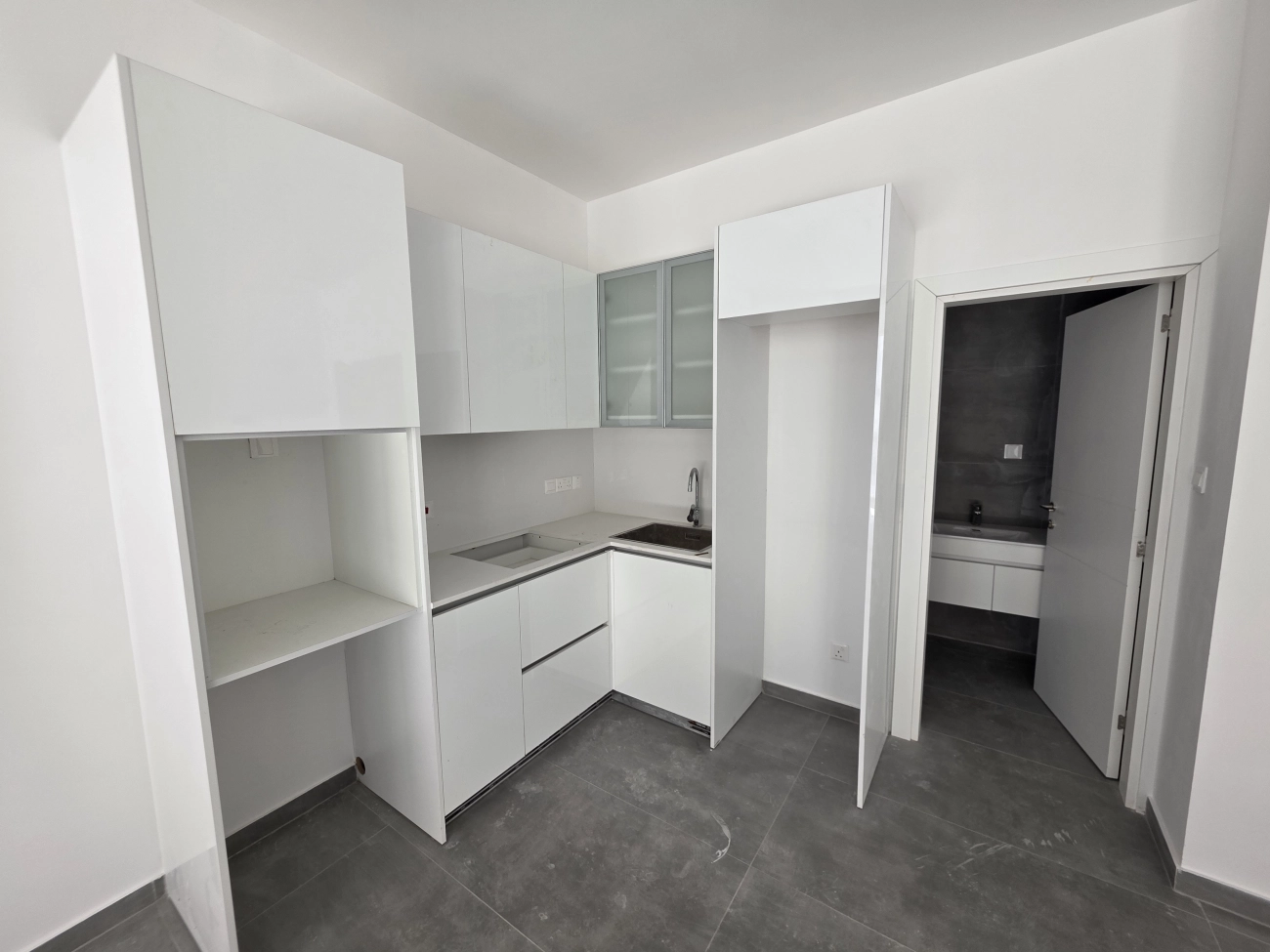 2 Bedroom Apartment for Sale in Larnaca – Sotiros