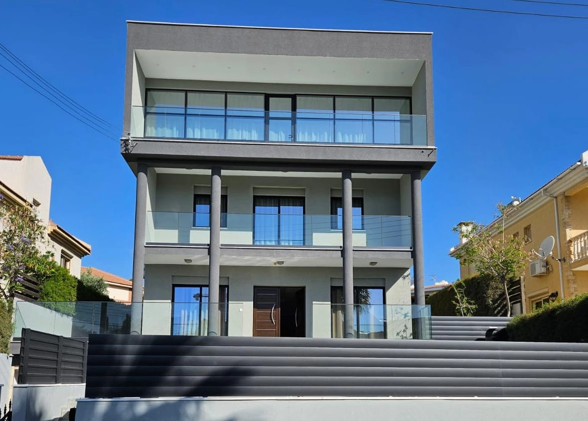 6+ Bedroom House for Rent in Germasogeia, Limassol District