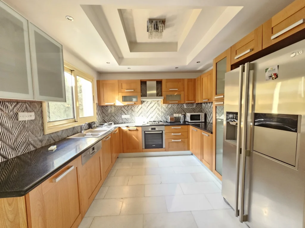 6+ Bedroom House for Rent in Germasogeia, Limassol District