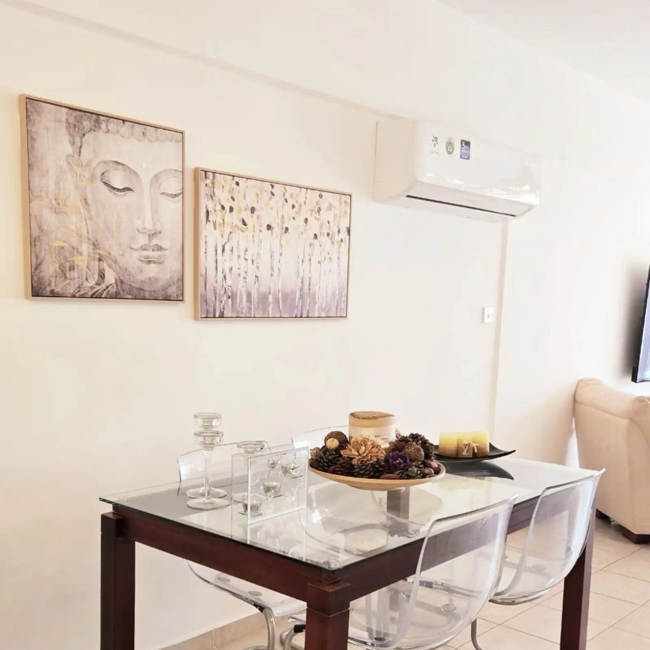 2 Bedroom Apartment for Rent in Agios Tychonas, Limassol District
