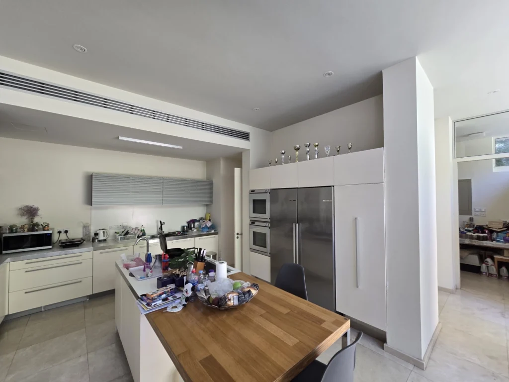 5 Bedroom House for Rent in Nisou, Nicosia District