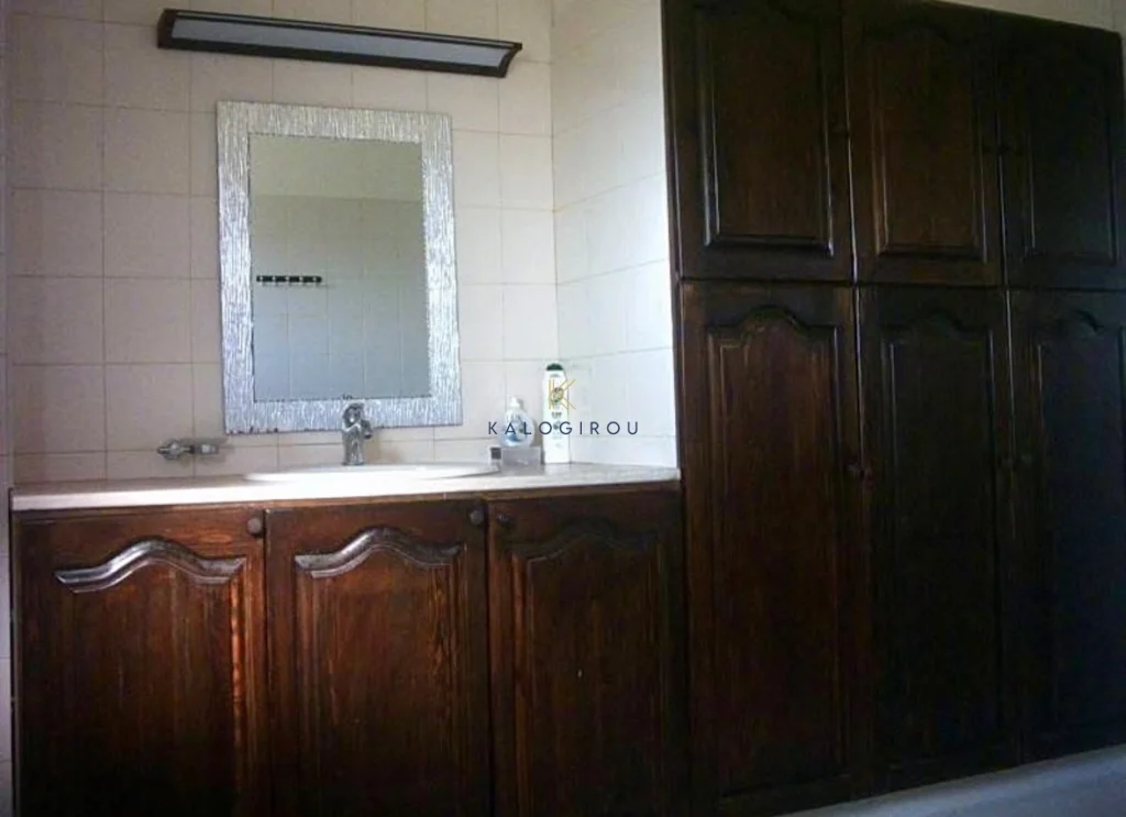 404m² Building for Sale in Kiti, Larnaca District