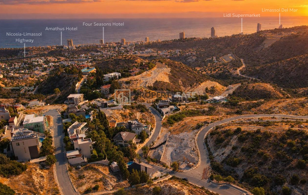4 Bedroom House for Sale in Agios Tychonas, Limassol District