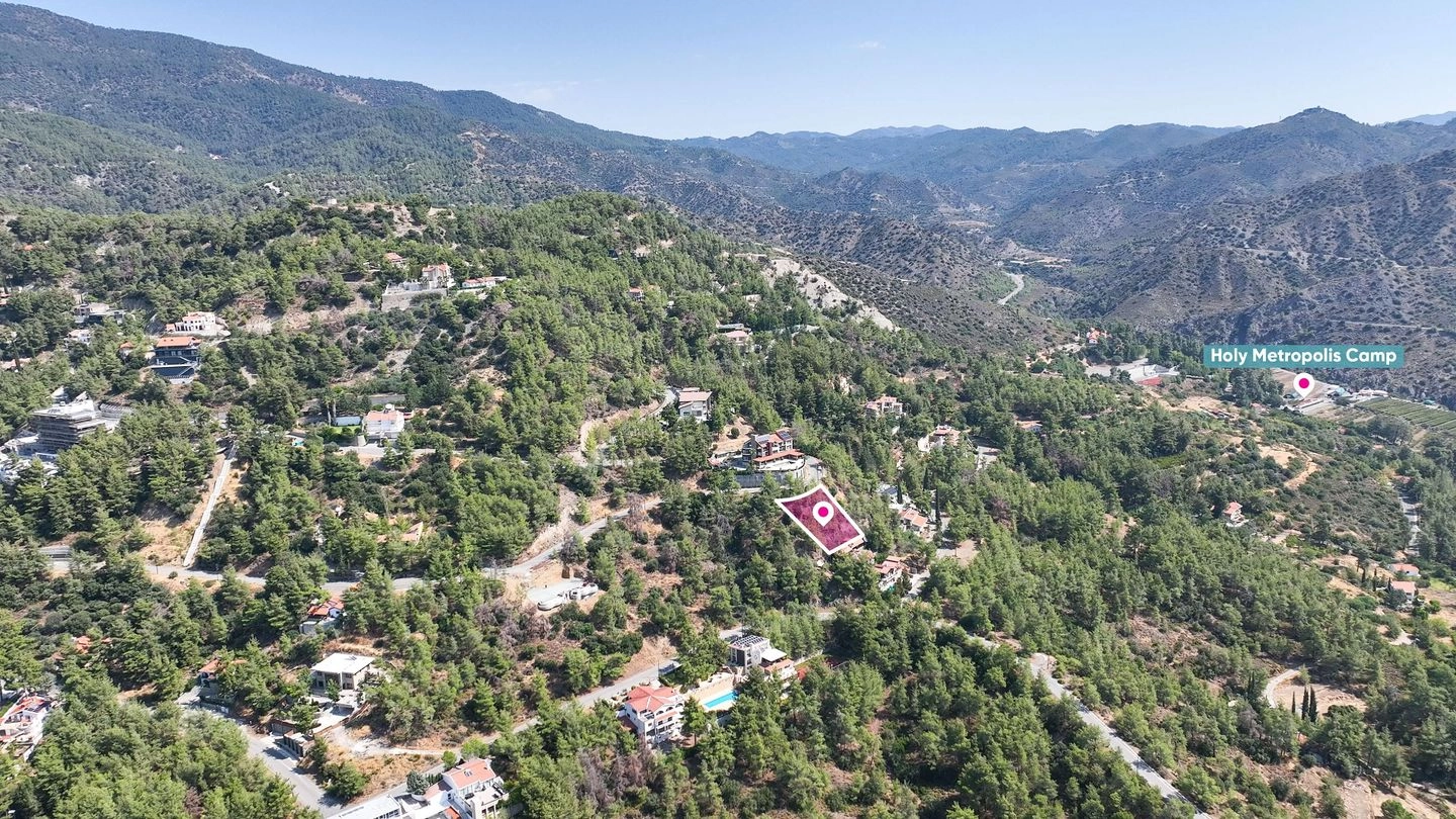 1,030m² Plot for Sale in Moniatis, Limassol District