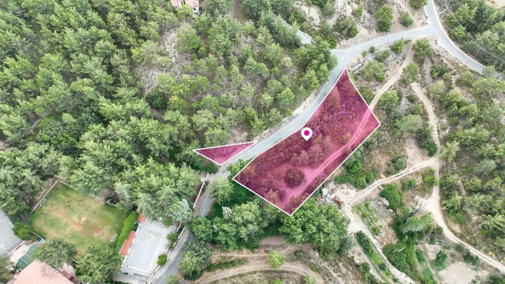 2,881m² Plot for Sale in Kato Platres, Limassol District