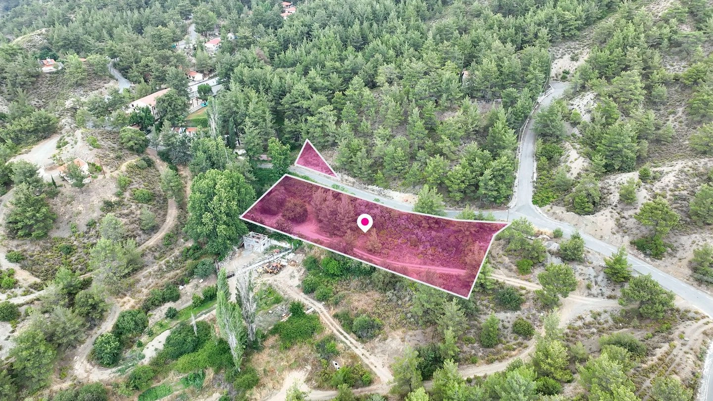2,881m² Plot for Sale in Kato Platres, Limassol District