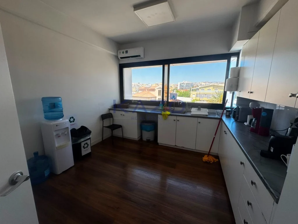 800m² Office for Rent in Limassol – Mesa Geitonia