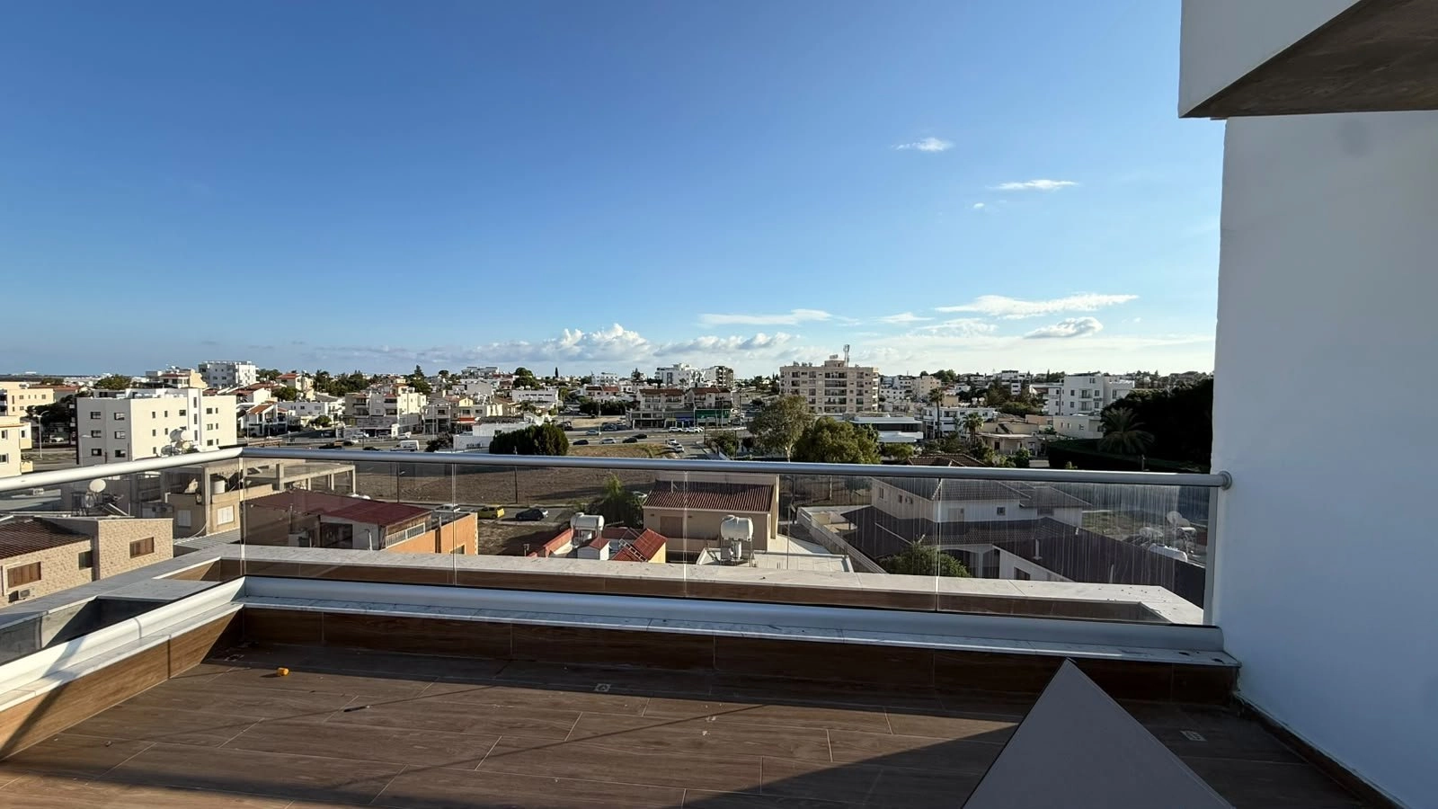 2 Bedroom Apartment for Rent in Kamares, Larnaca District