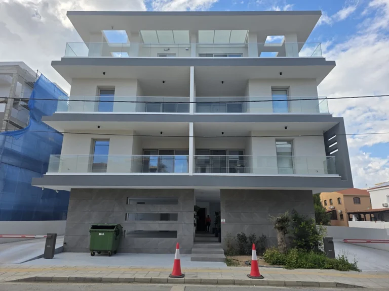 2 Bedroom Apartment for Sale in Aradippou, Larnaca District
