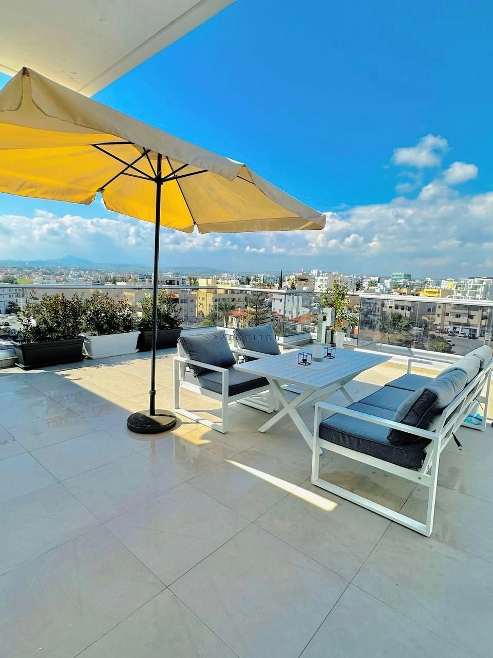 2 Bedroom Apartment for Rent in Faneromeni, Larnaca District