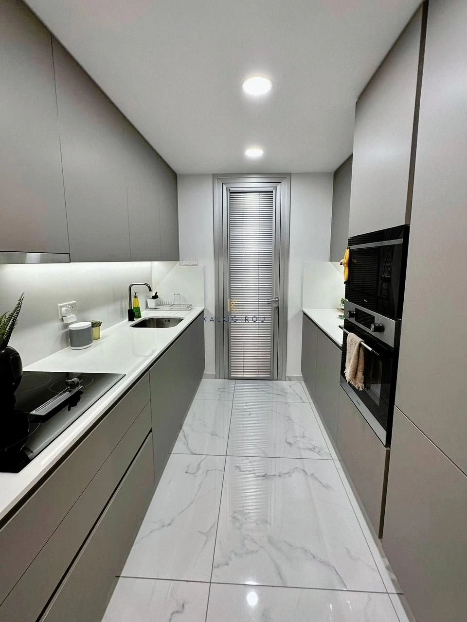 2 Bedroom Apartment for Rent in Faneromeni, Larnaca District