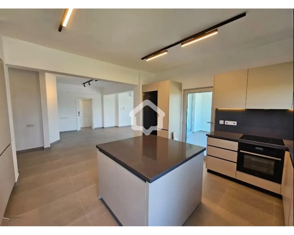 3 Bedroom Apartment for Rent in Strovolos, Nicosia District