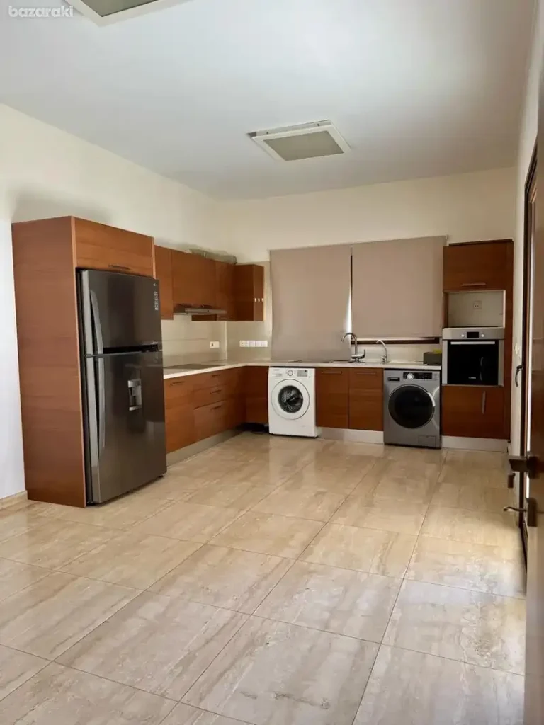 5 Bedroom House for Sale in Limassol – Agios Athanasios