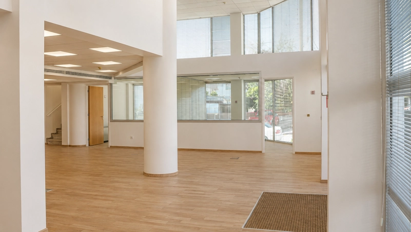 362m² Office for Rent in Limassol – Omonoia