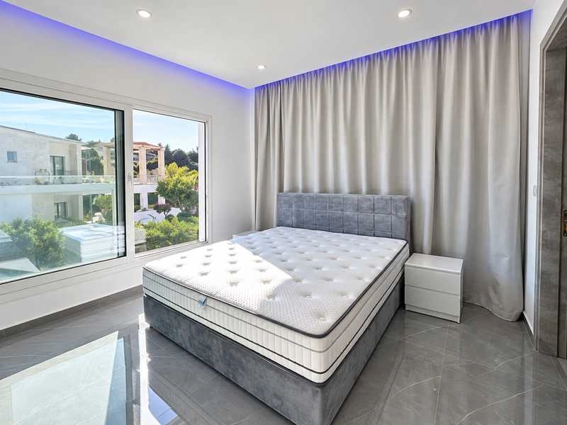 5 Bedroom House for Rent in Agios Tychonas, Limassol District