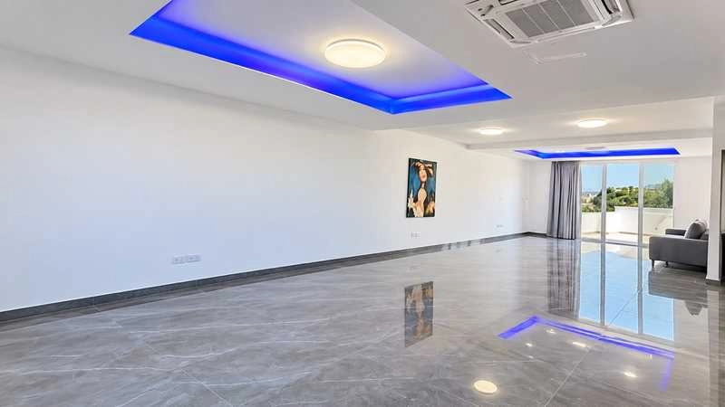 5 Bedroom House for Rent in Agios Tychonas, Limassol District