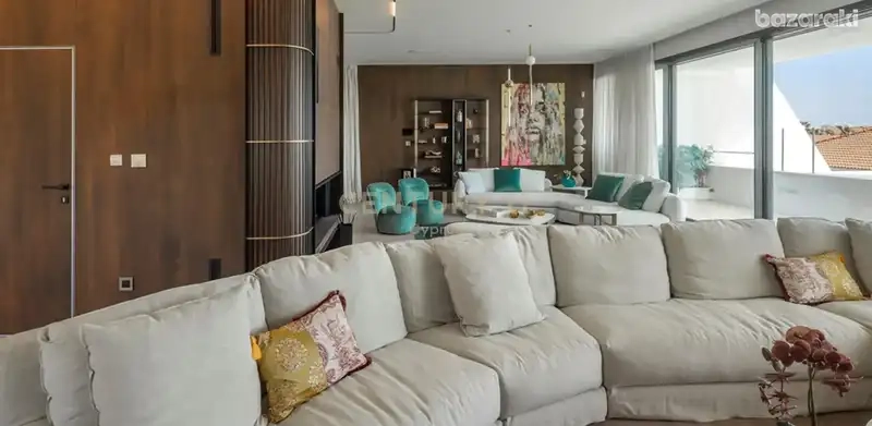 5 Bedroom House for Sale in Limassol – Agios Athanasios