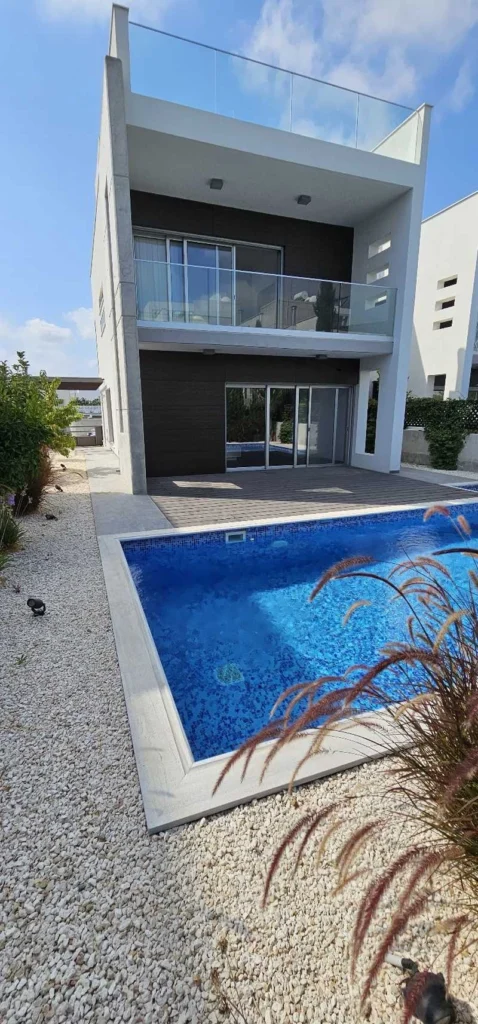 3 Bedroom House for Sale in Geroskipou, Paphos District