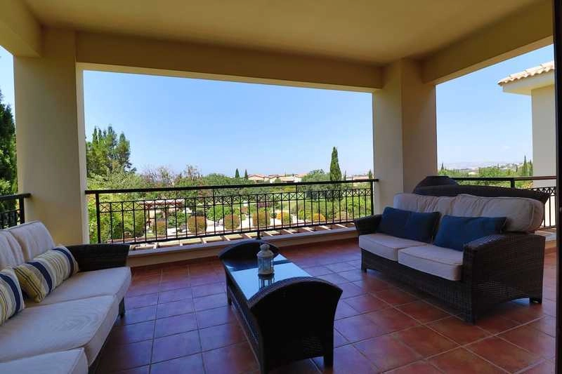 4 Bedroom House for Sale in Kouklia Pafou, Paphos District