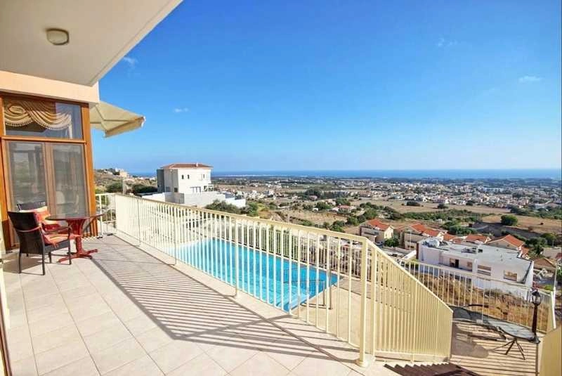 3 Bedroom House for Rent in Geroskipou, Paphos District