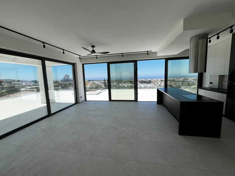 2 Bedroom Apartment for Sale in Paphos – Universal