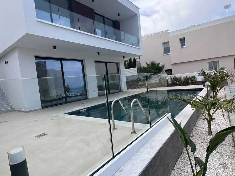 3 Bedroom House for Sale in Chlorakas, Paphos District