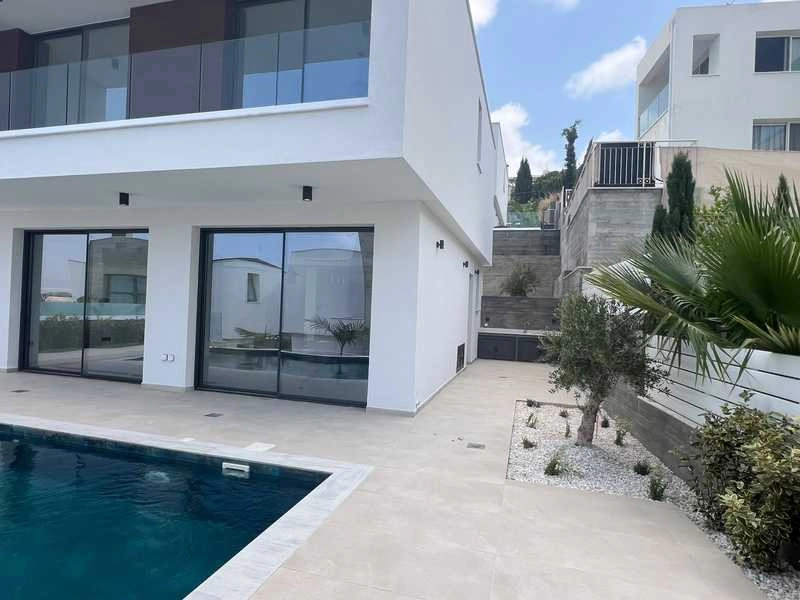 3 Bedroom House for Sale in Chlorakas, Paphos District