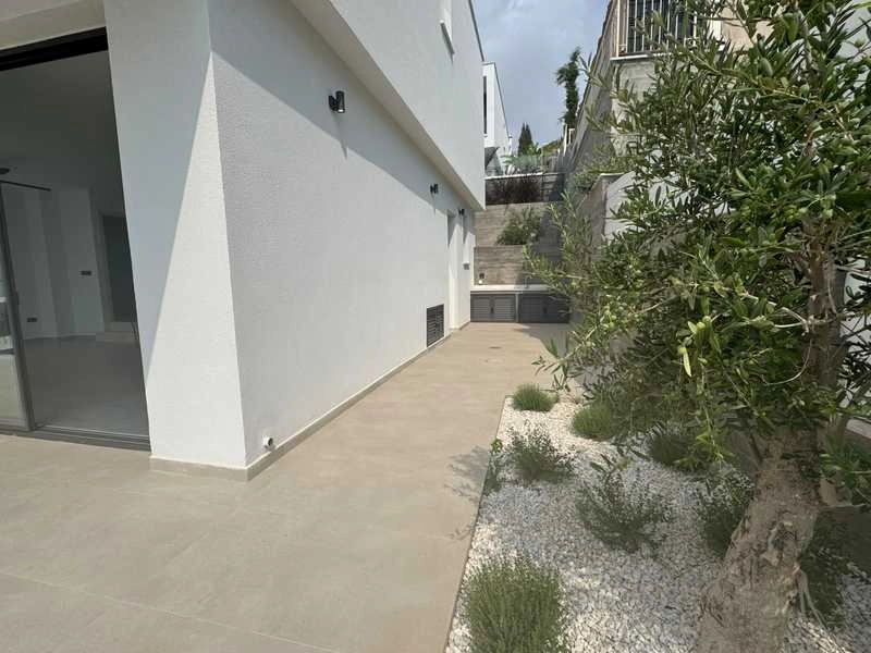 3 Bedroom House for Sale in Chlorakas, Paphos District