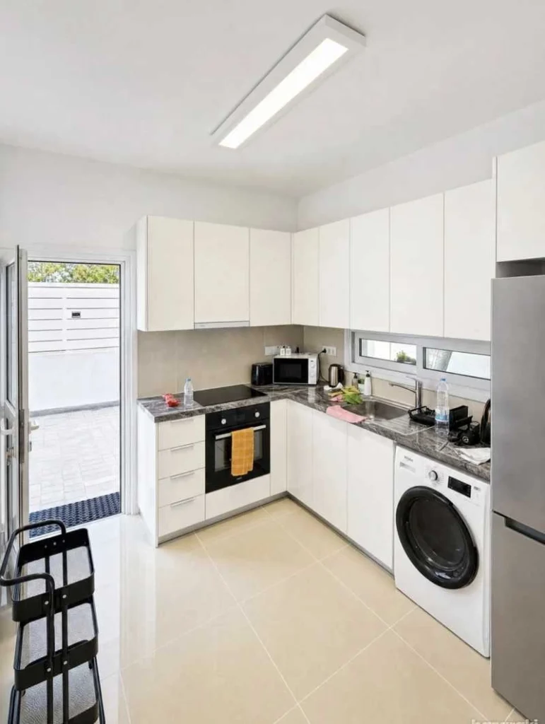 2 Bedroom Apartment for Rent in Limassol – Agios Nektarios