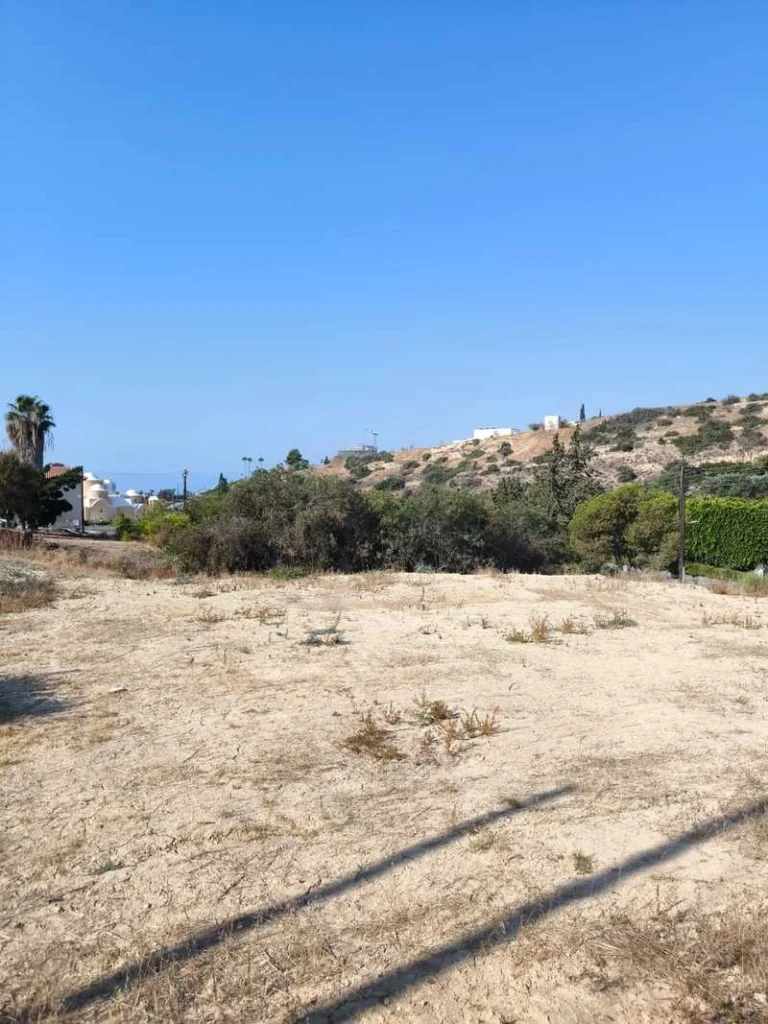 4,000m² Plot for Sale in Agios Tychonas, Limassol District
