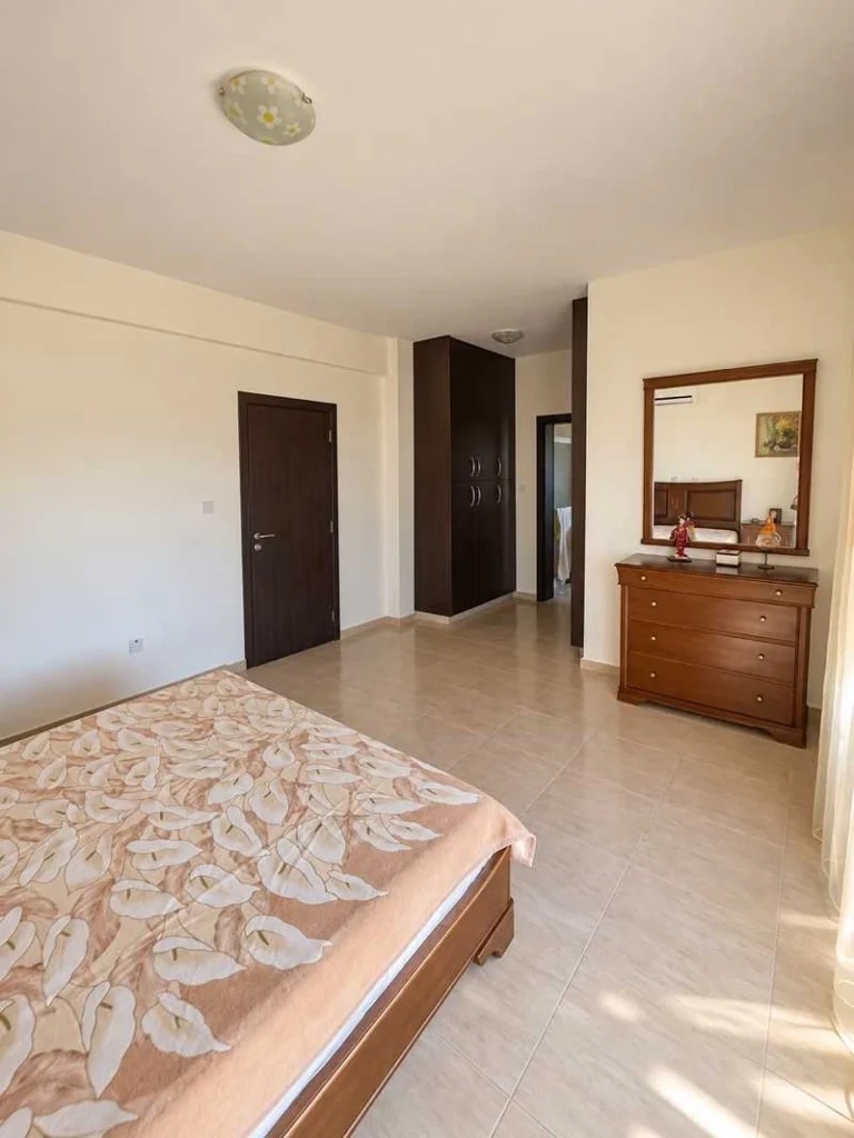 3 Bedroom House for Sale in Kolossi, Limassol District