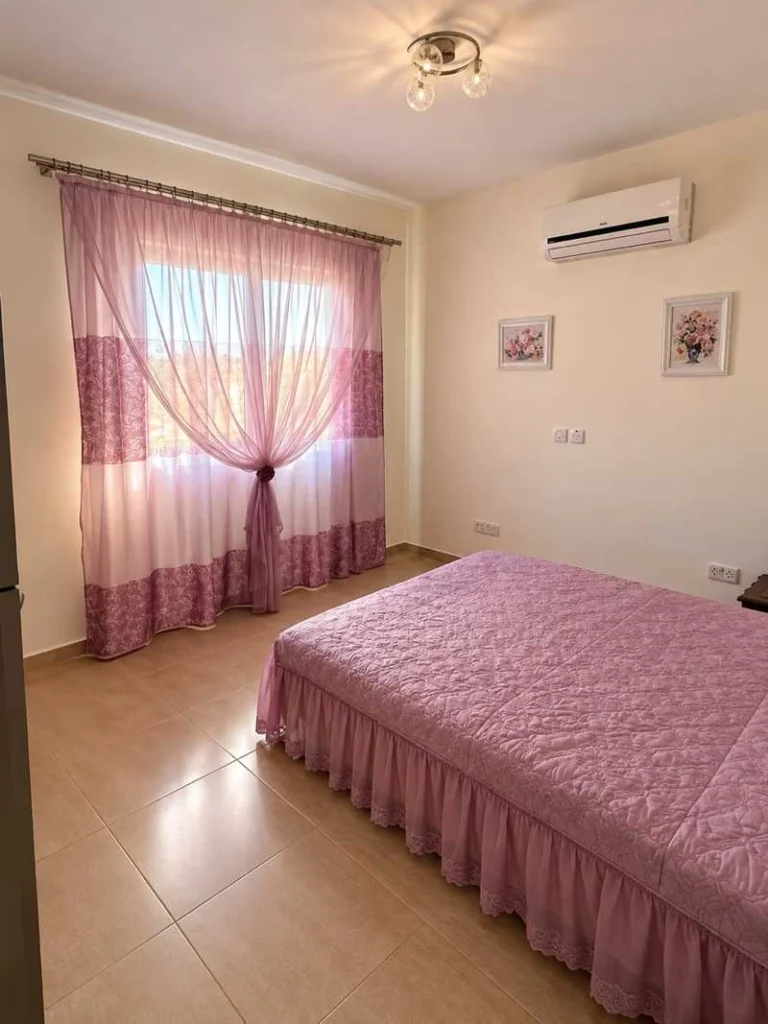 3 Bedroom House for Sale in Kolossi, Limassol District