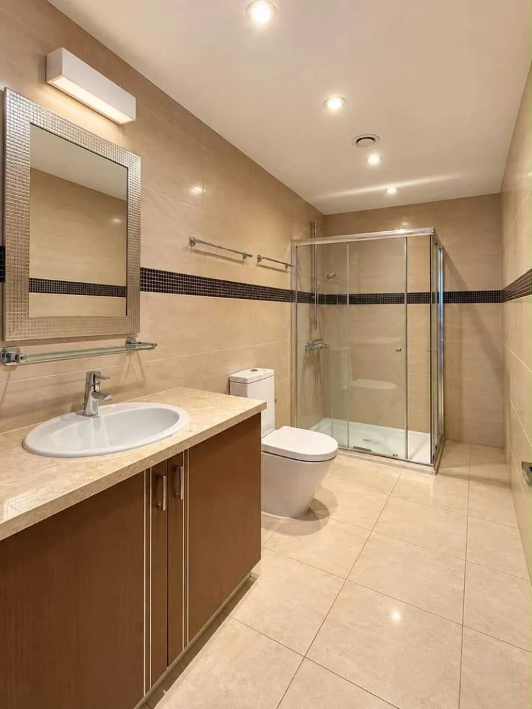 5 Bedroom House for Sale in Limassol – Agios Athanasios
