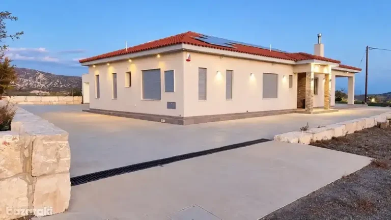 4 Bedroom House for Rent in Moni, Limassol District