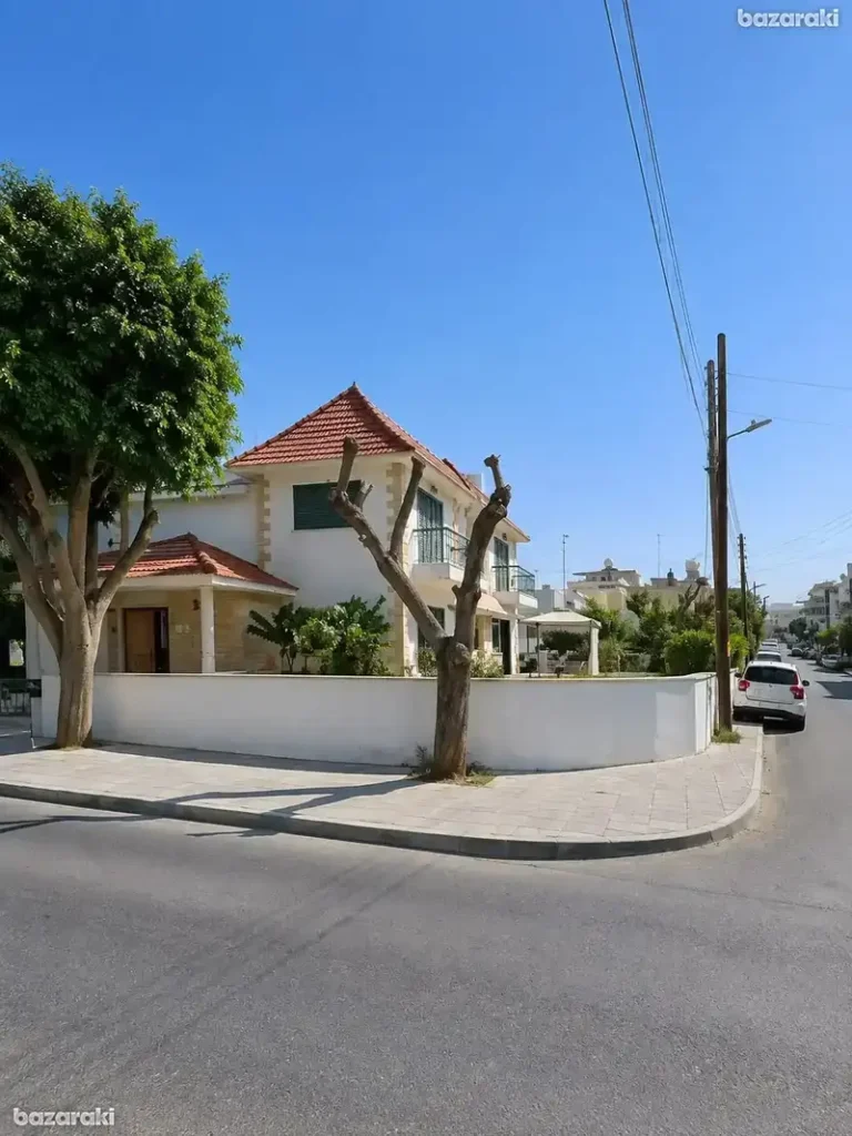 6+ Bedroom House for Rent in Limassol – Petrou kai Pavlou
