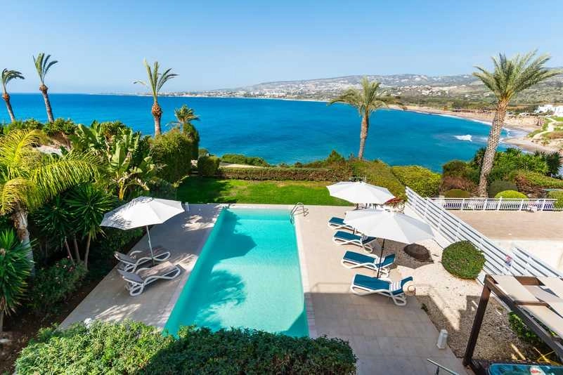 4 Bedroom House for Rent in Kissonerga, Paphos District