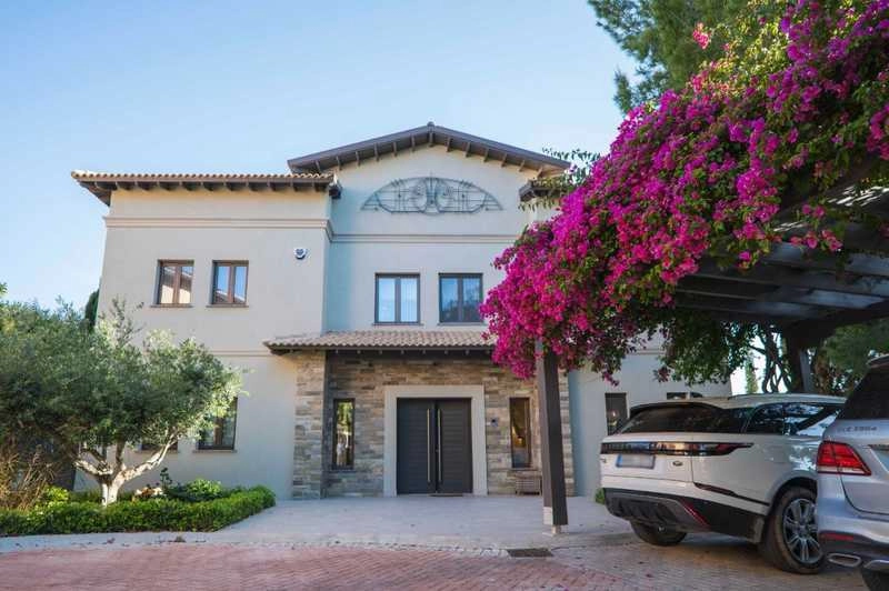 5 Bedroom House for Sale in Aphrodite Hills Kouklia, Paphos District