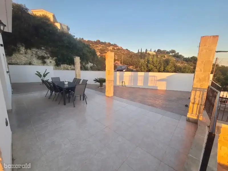4 Bedroom House for Rent in Tsada, Paphos District