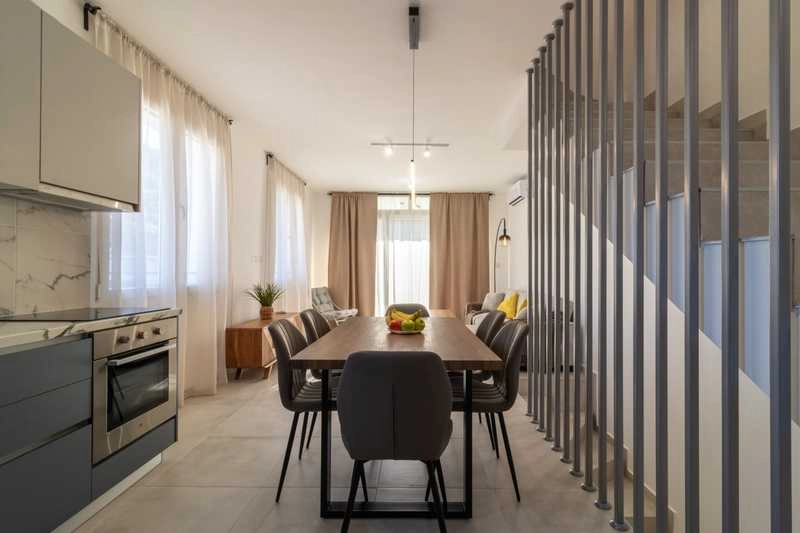 4 Bedroom House for Sale in Agios Tychonas, Limassol District