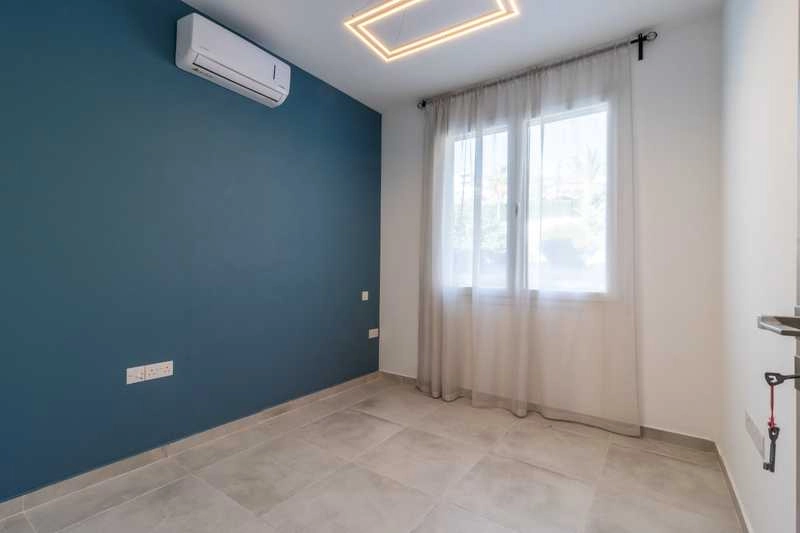 4 Bedroom House for Sale in Agios Tychonas, Limassol District