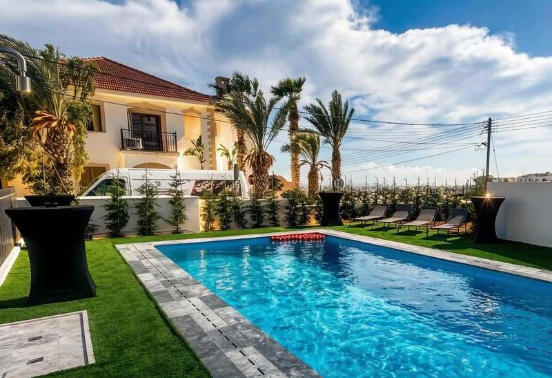 2 Bedroom Apartment for Sale in Limassol – Agios Athanasios