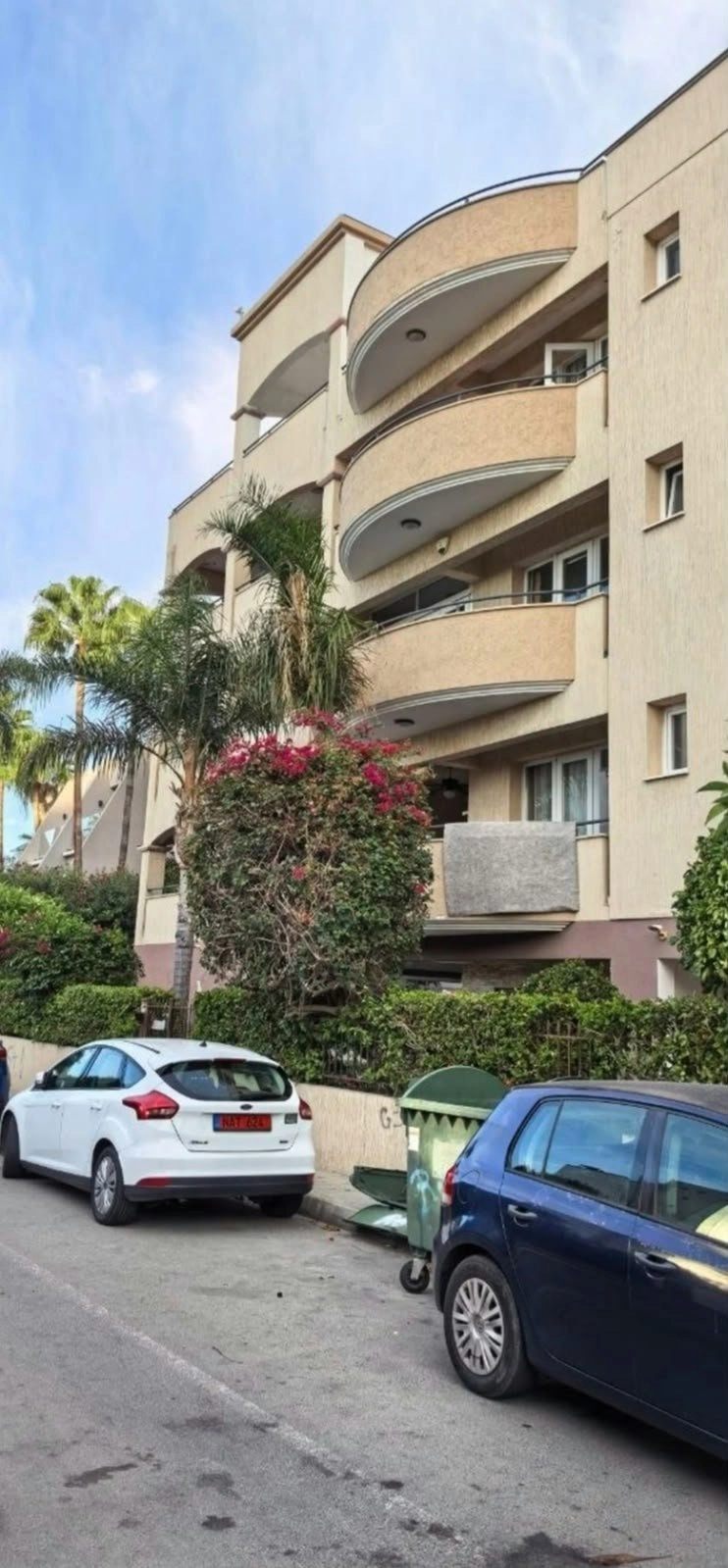 3 Bedroom Apartment for Rent in Limassol – Neapolis