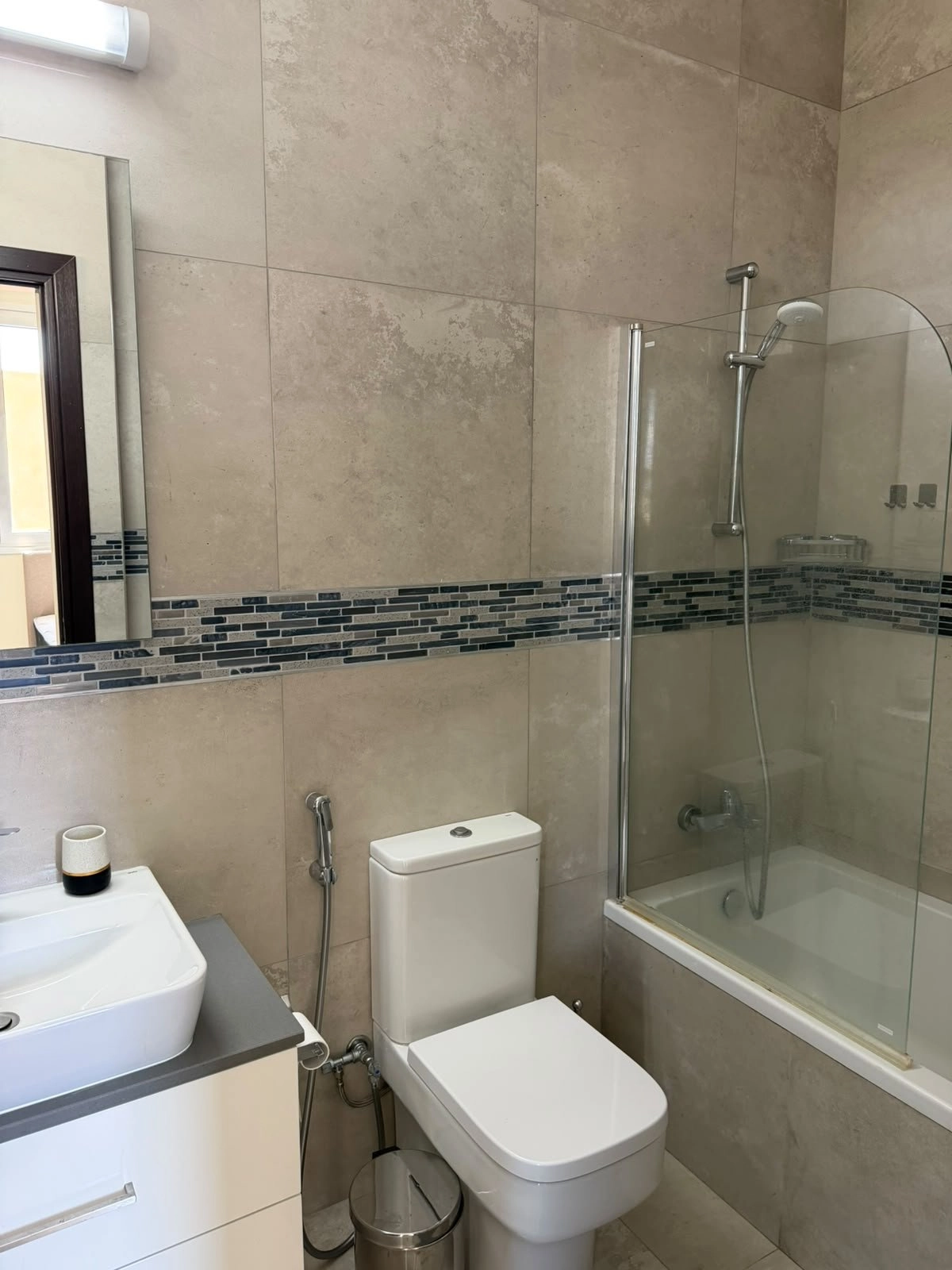 3 Bedroom House for Rent in Paphos – Universal