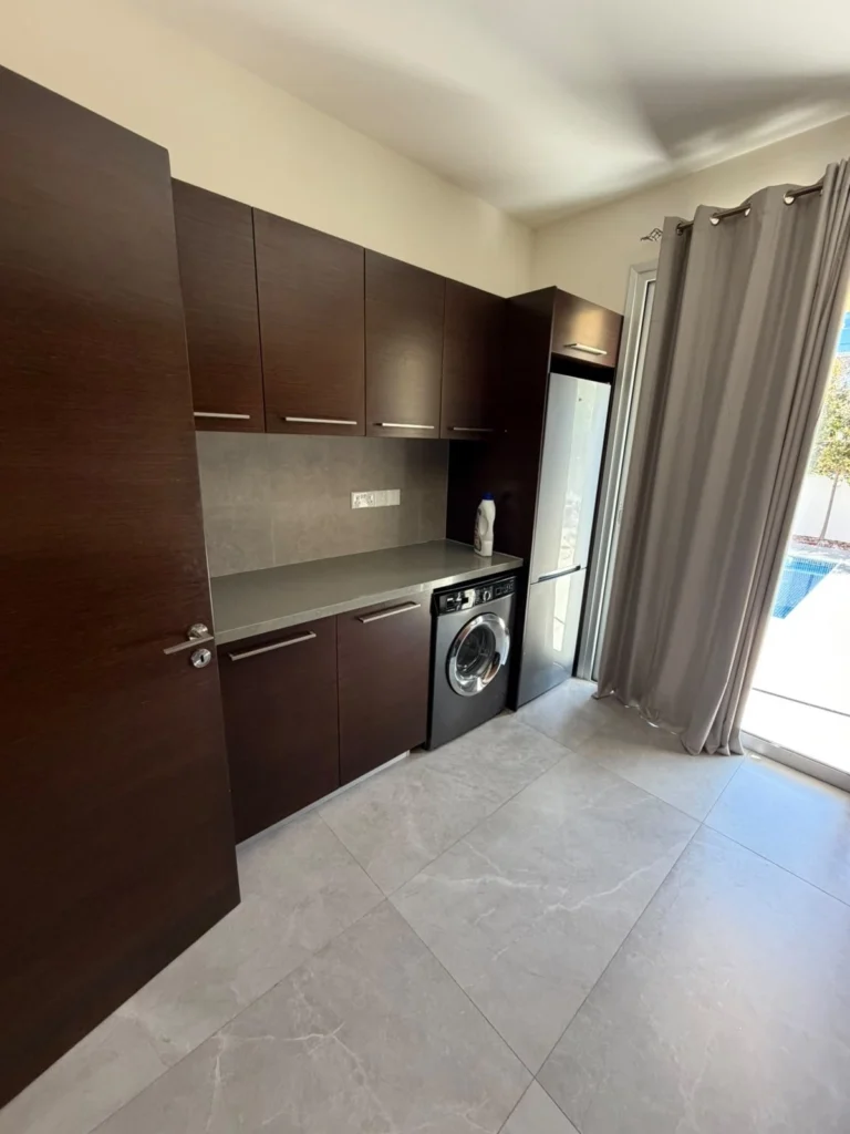 3 Bedroom House for Rent in Paphos – Universal