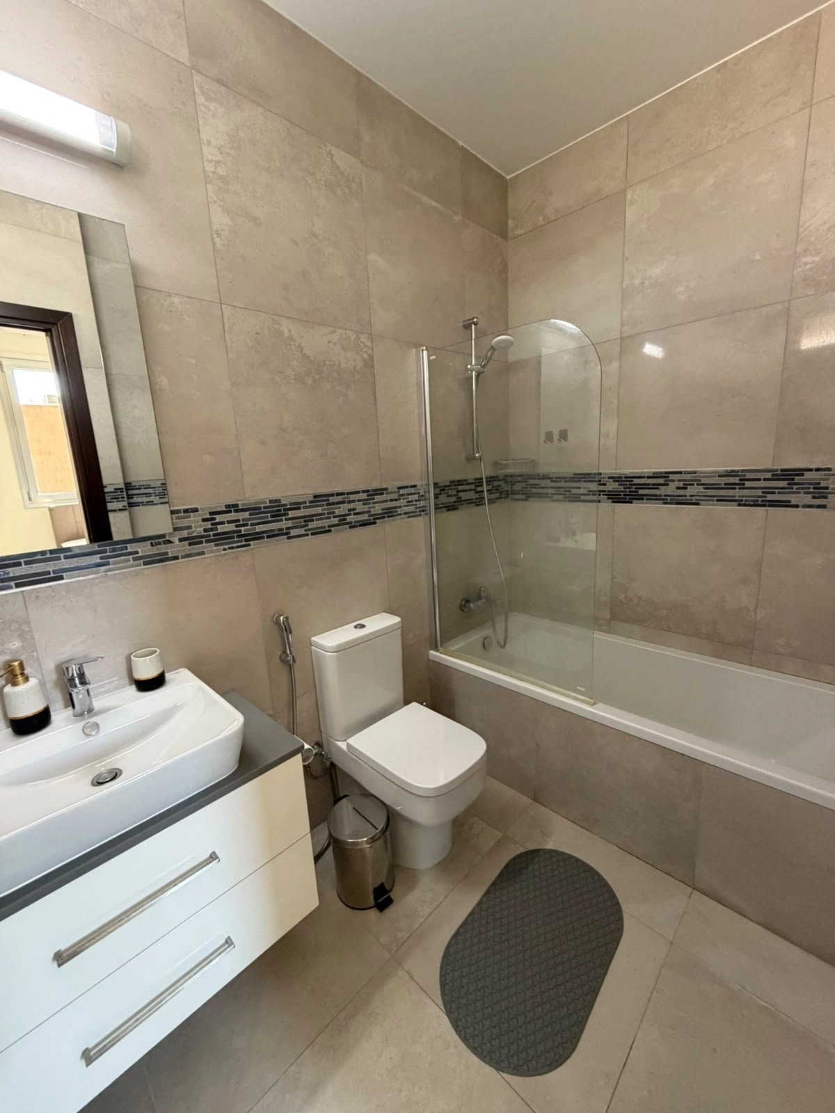 3 Bedroom House for Rent in Paphos – Universal