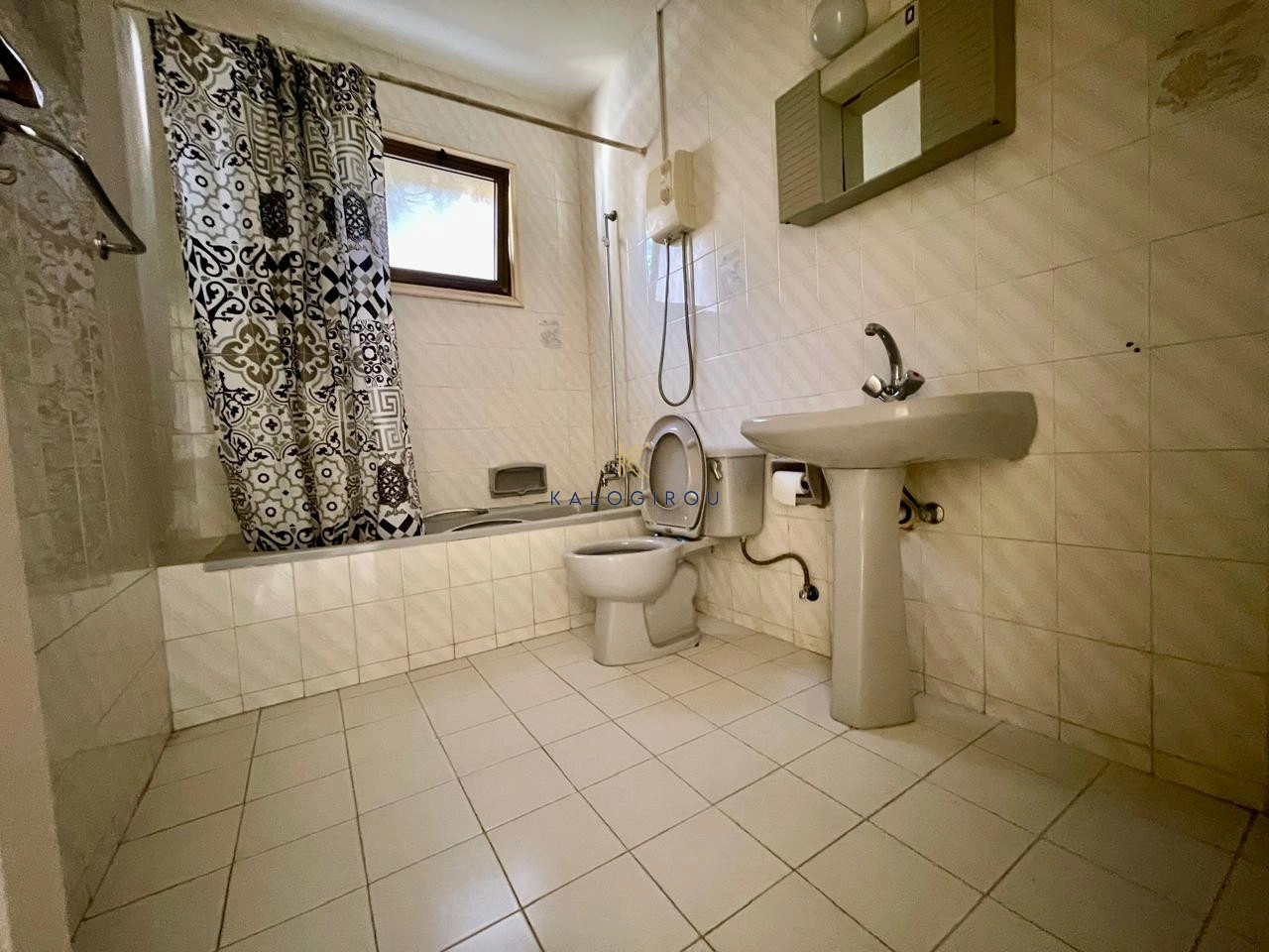 2 Bedroom Apartment for Rent in Oroklini, Larnaca District