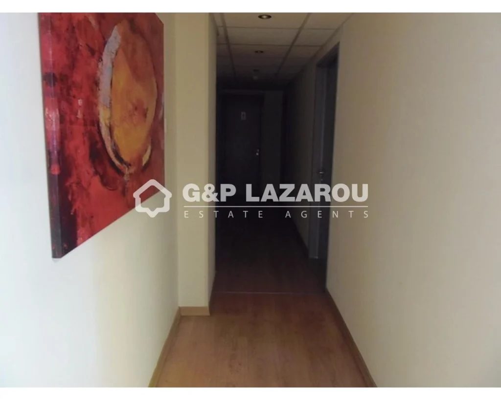 Γραφείο 220m² προς ενοικίαση στην Επαρχία Λευκωσίας