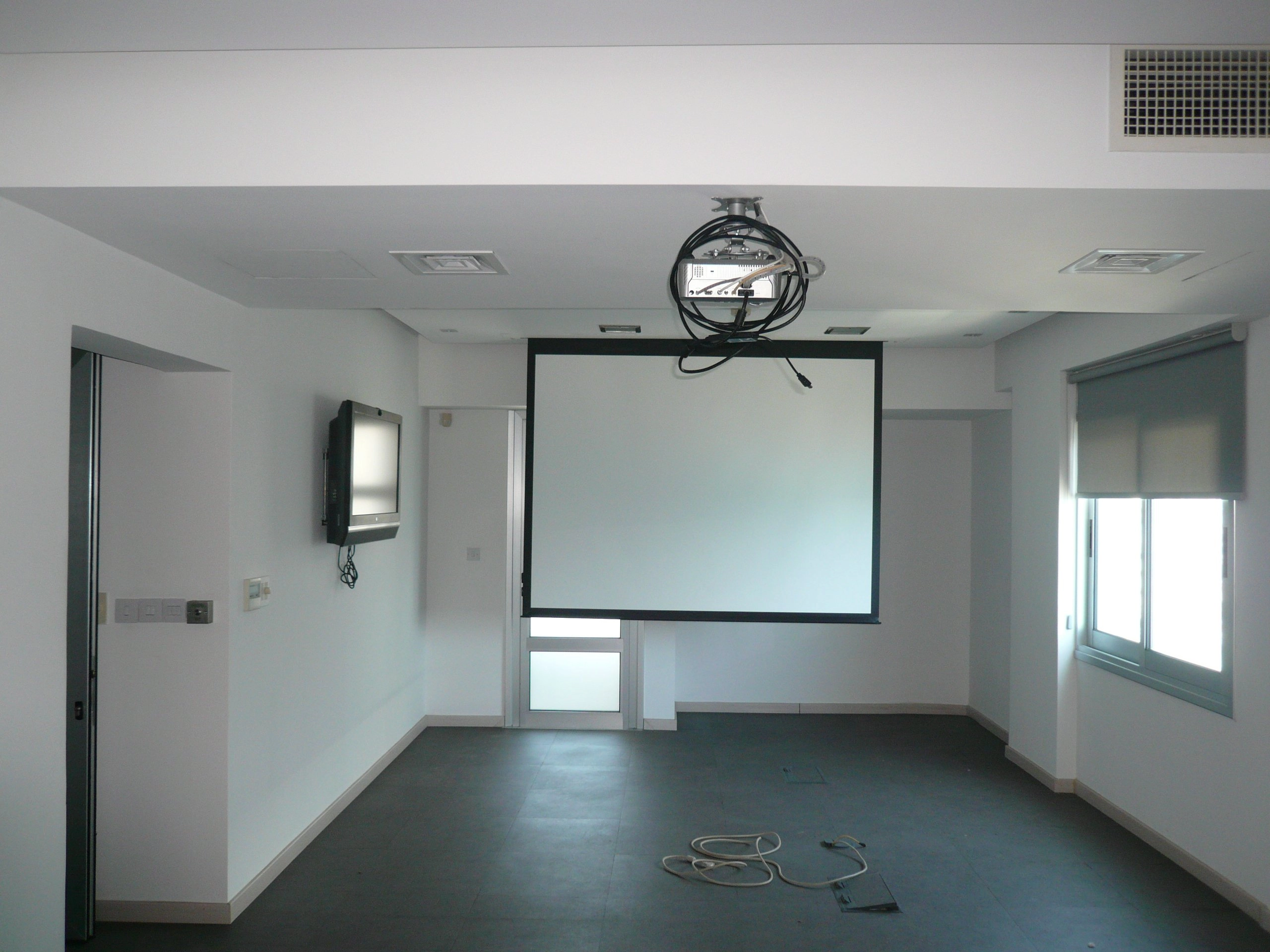 170m² Office for Rent in Agia Triada, Limassol District