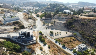 3,153m² Plot for Sale in Agios Tychonas, Limassol District